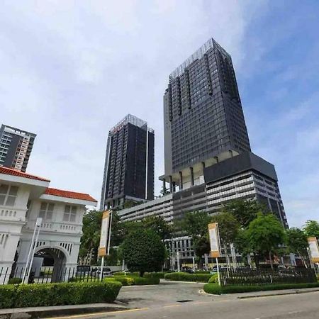 Tropicana 218 Macalister Netflix Unit By Blue Sky Holidays George Town Exterior foto