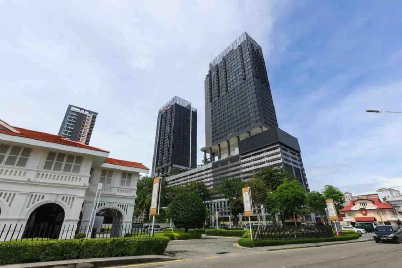 Tropicana 218 Macalister Netflix Unit By Blue Sky Holidays George Town Exterior foto