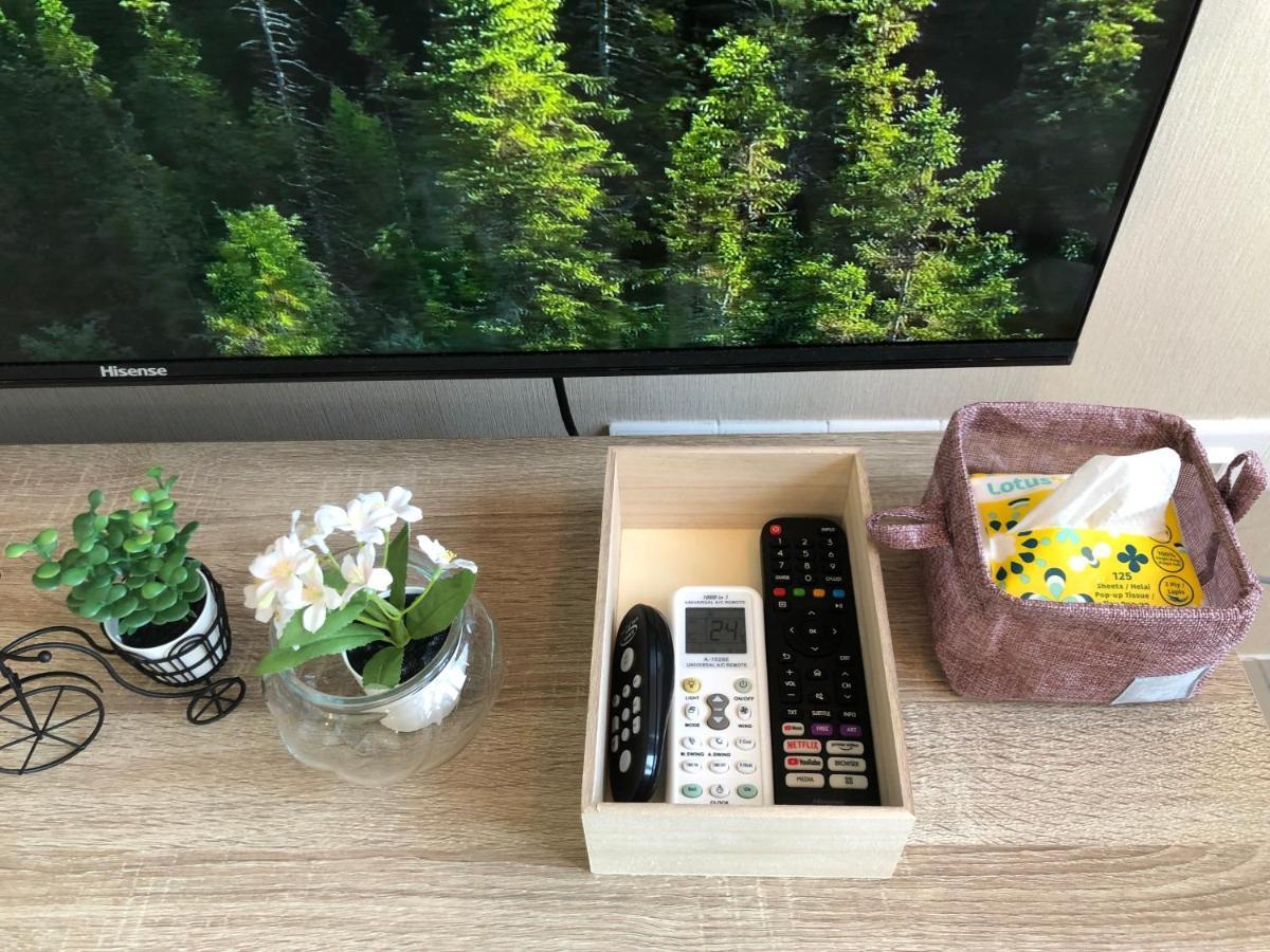 Tropicana 218 Macalister Netflix Unit By Blue Sky Holidays George Town Exterior foto